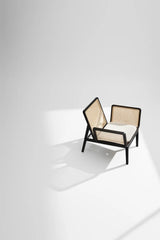 Le Roi armchair made of solid ash wood and natural rattan, 84.5×76×72 cm