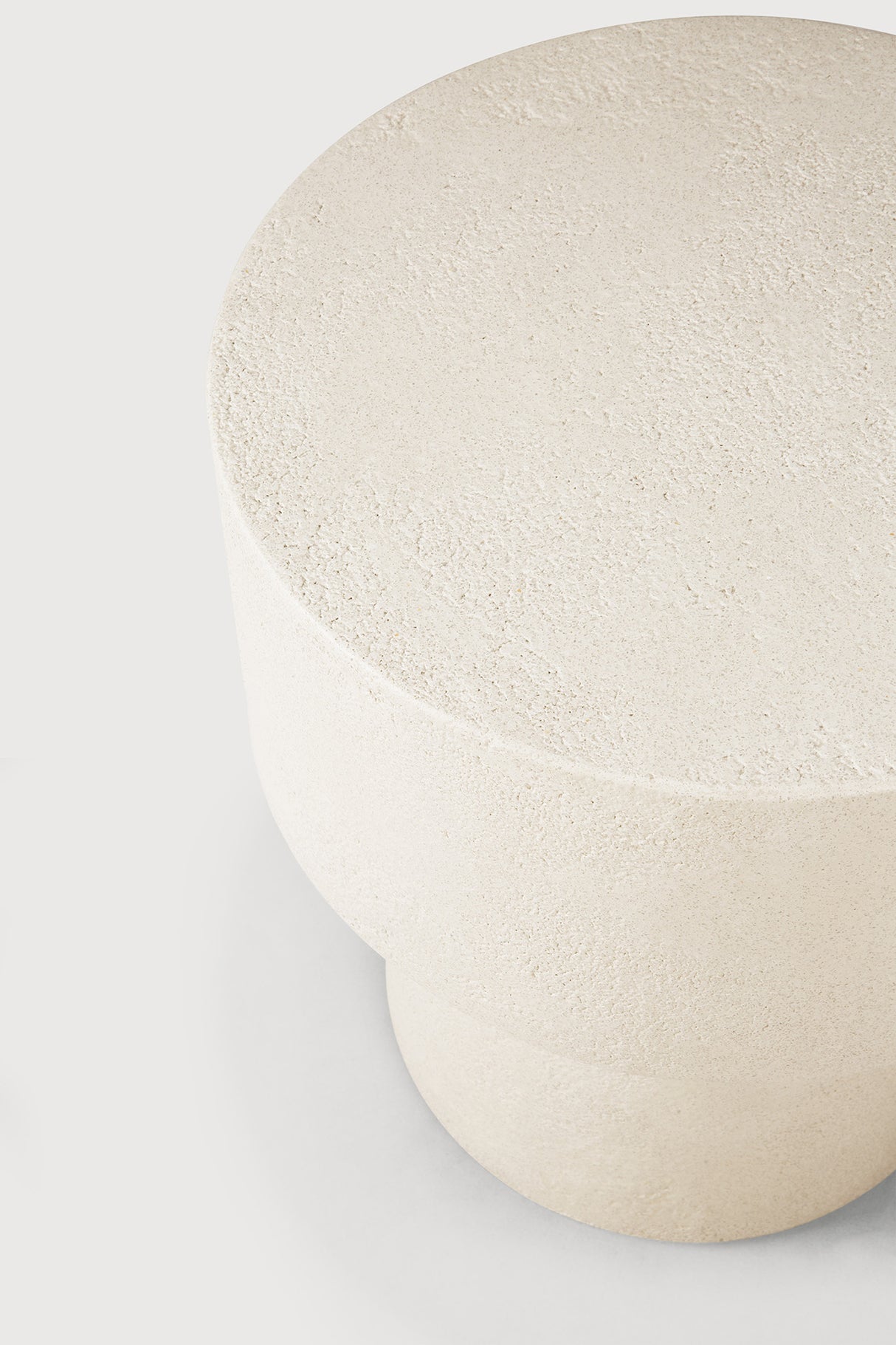 Elements Beistelltisch - Mikrozement - Off White - Pilzform - 41 x 41 x 47 cm - ZEN ZONE Furniture