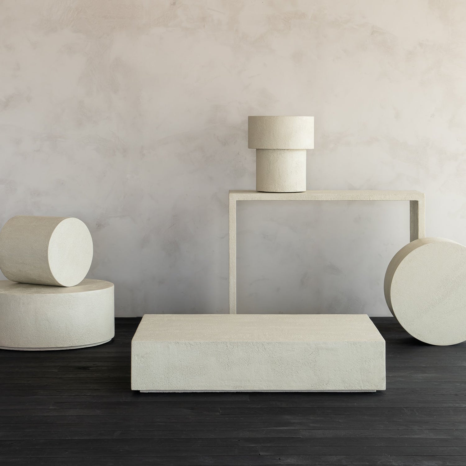 Elements Couchtisch - Mikrozement - Off-White - rund - ZEN ZONE