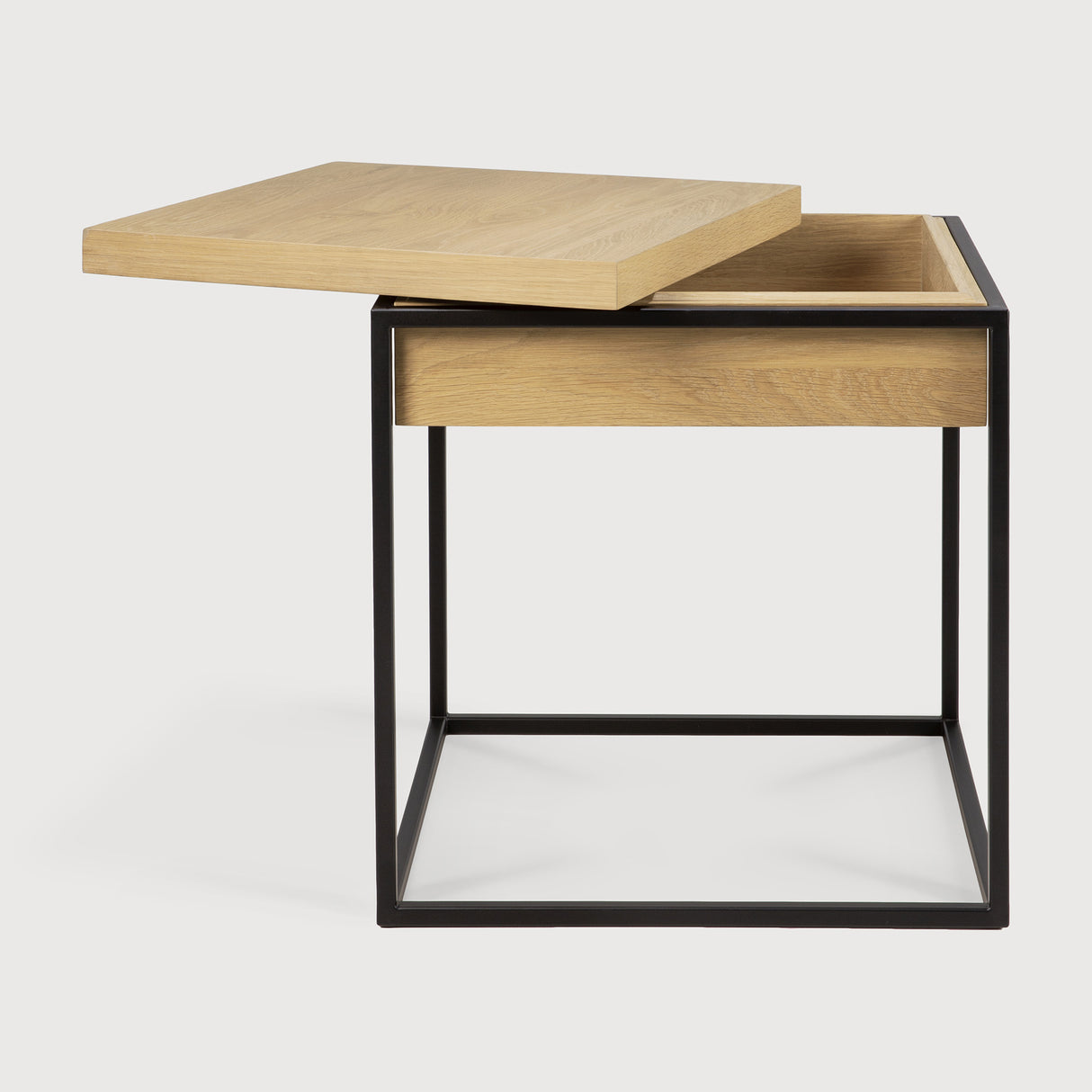 Monolit Beistelltisch - Eiche - quadratisch - abnehmbarer Deckel - 48 x 48 x 51 cm - ZEN ZONE Furniture