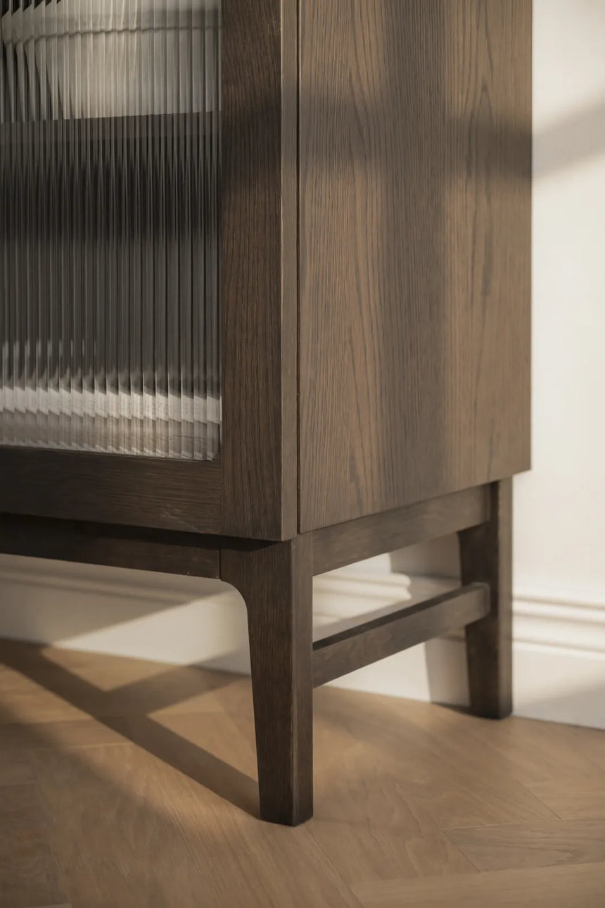 MEADOWBROOK Oak Display Cabinet, 95x43x203 cm