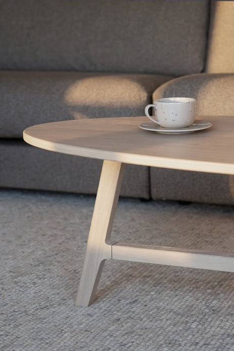 Couchtisch DUMBARTON aus Eiche, 146x58x42 cm - ZEN ZONE Furniture