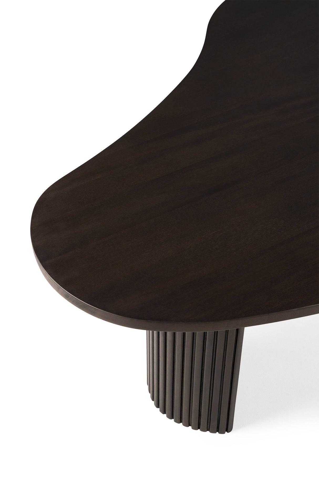 Boomerang Couchtisch - lackiertes Mahagoni - dunkelbraun - Kieselsteinform - ZEN ZONE