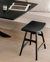 Osso Hocker - lackierte Eiche - schwarz - schwarzes Leder - 50 x 33 x 51 cm - ZEN ZONE Furniture