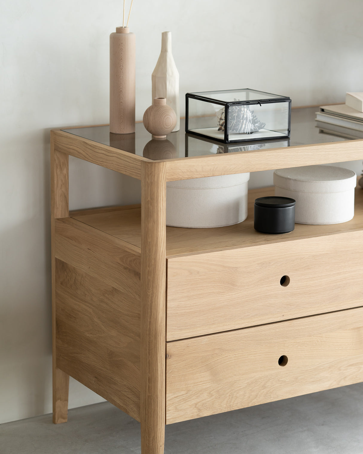 Spindle Kommode - Eiche - 4 Schubladen - 150 x 56 x 83 cm - ZEN ZONE Furniture