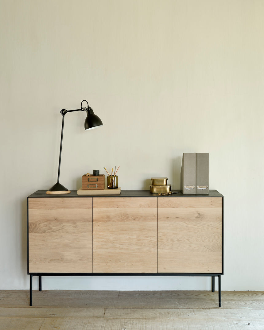 Blackbird Sideboard - lackierte Eiche - 3 Türen - 150 x 45 x 85 cm - ZEN ZONE Furniture