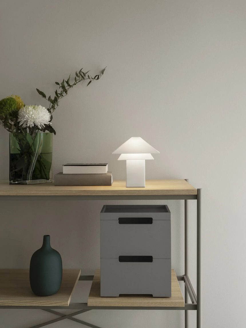 Akku LED-Leuchte - SANAKA - in White - ZEN ZONE Furniture