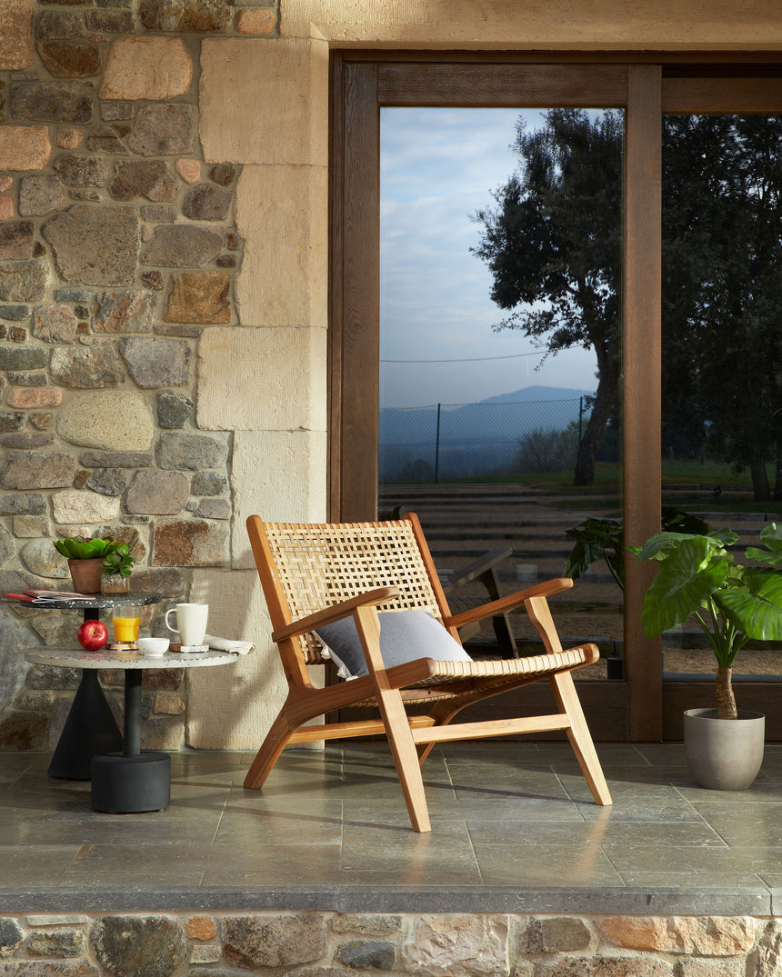 Delano Beistelltisch aus Terrazzo in Grau und Stahlbeine in Schwarz Ø 55 cm - ZEN ZONE Furniture