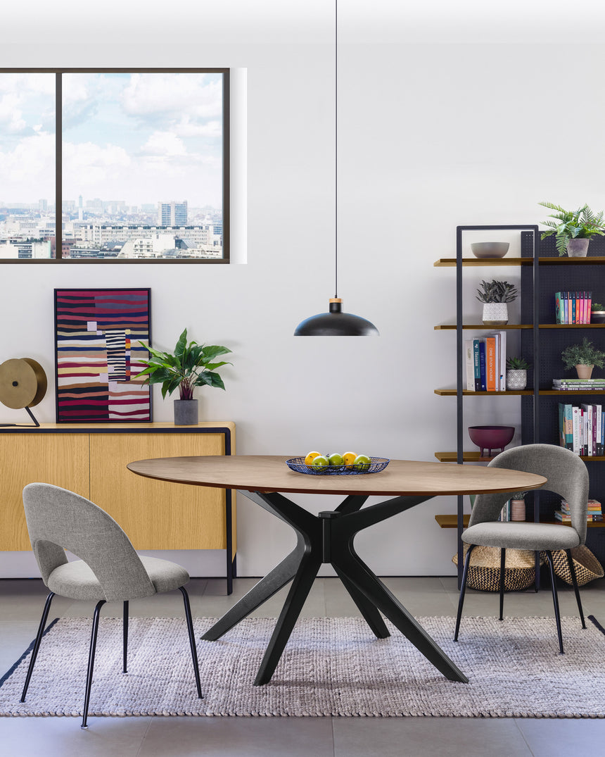 Mahalia Stuhl hellgrau und Stahlbeine mit schwarzem Finish - ZEN ZONE Furniture