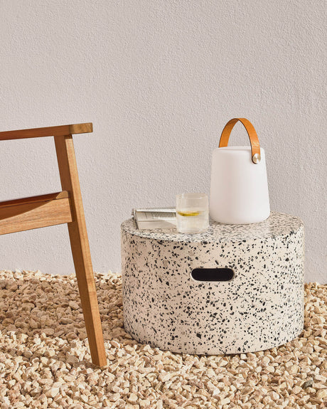Dialma Tischlampe mit braunem Griff - ZEN ZONE Furniture