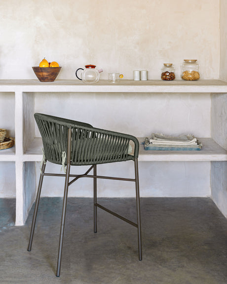 Yanet Hocker aus Seil in grün und verzinktem Stahl Höhe 58 cm - ZEN ZONE Furniture