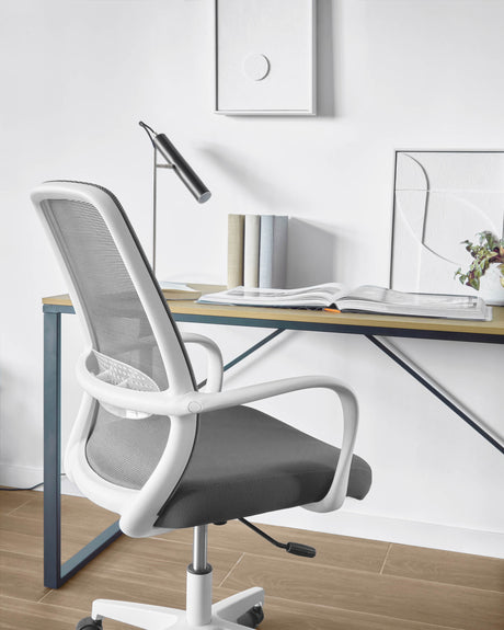 Melva Schreibtischstuhl in Grau mit Beinen aus Stahl in Weiß - ZEN ZONE Furniture
