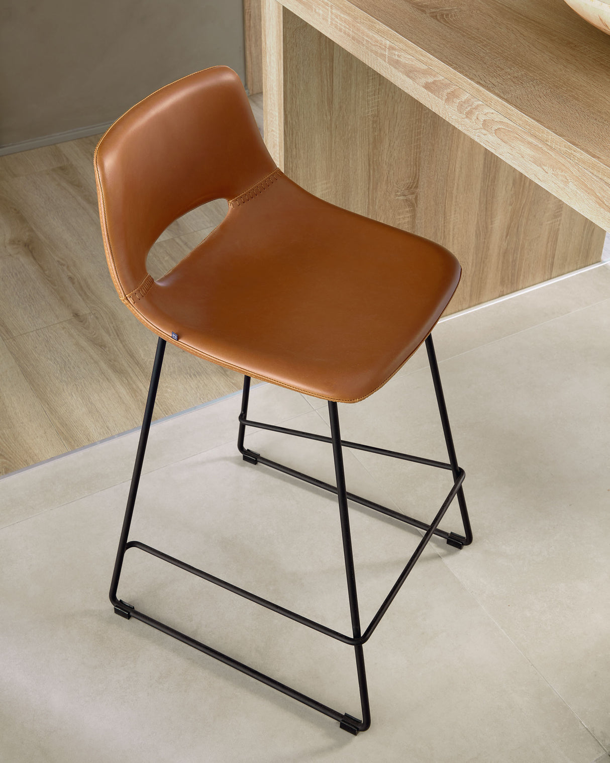 Zahara Barhocker Braun 65cm - ZEN ZONE Furniture