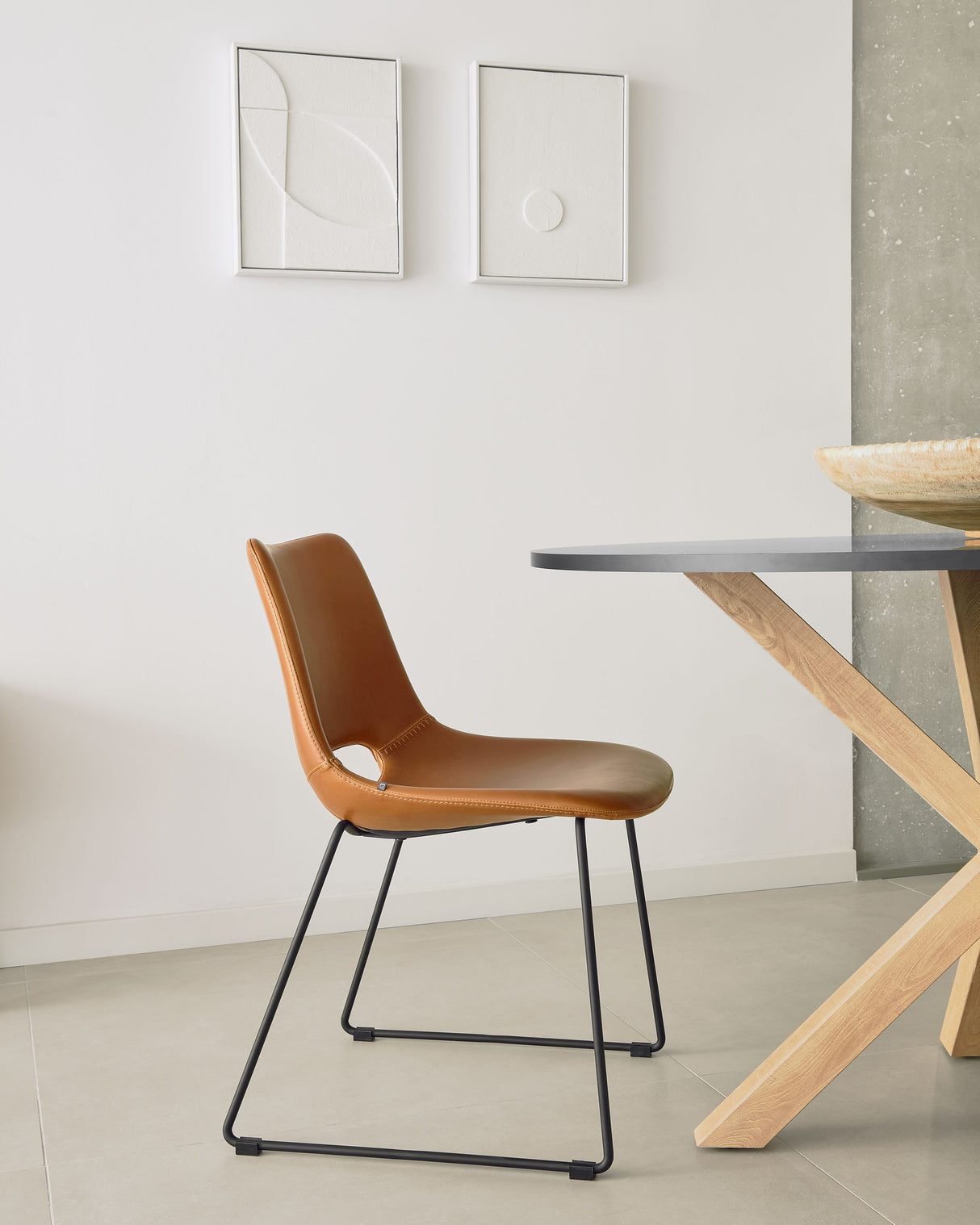 Zahara Stuhl Kunstleder Braun - ZEN ZONE Furniture