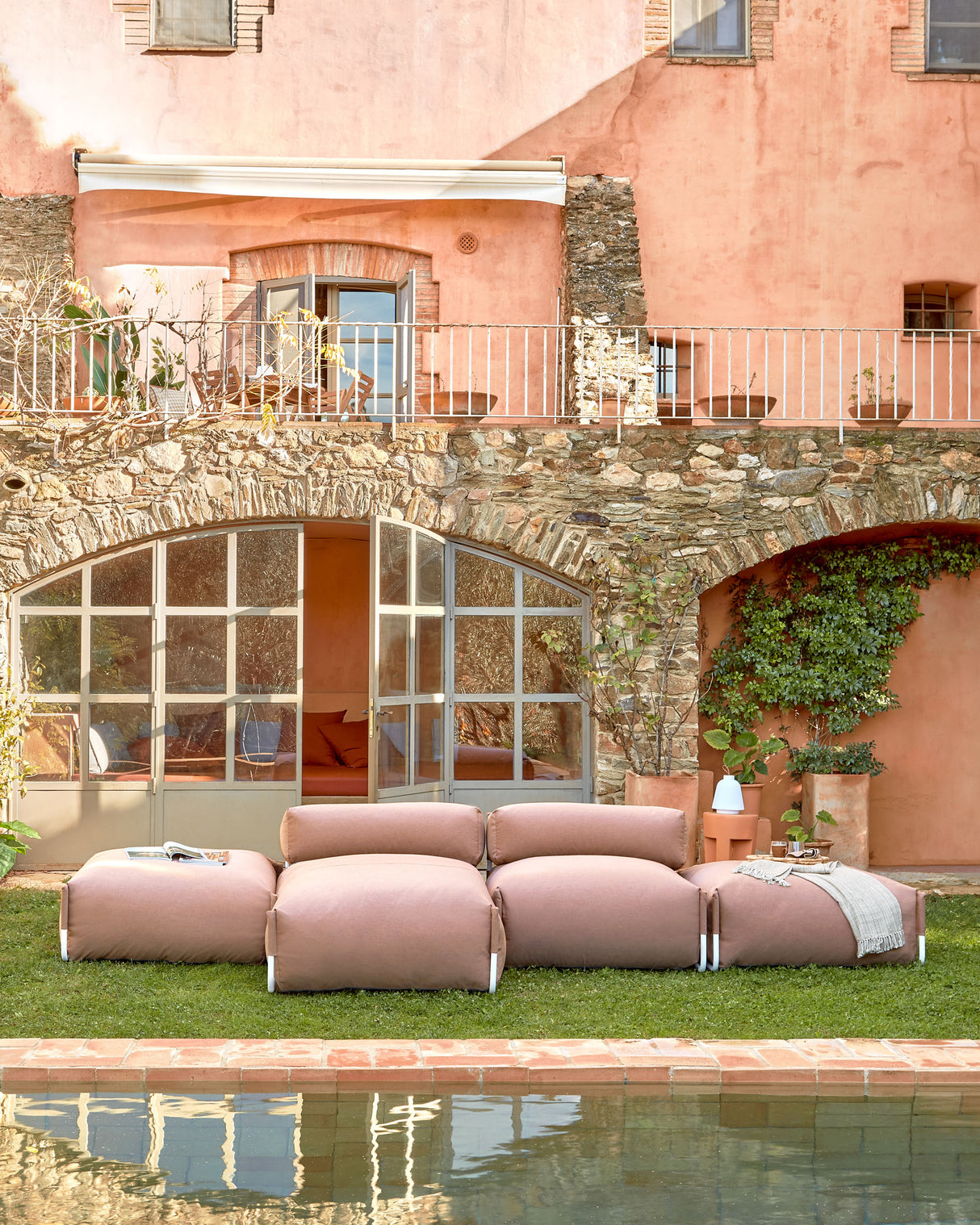 Square Pouf Modularsofa 100% für Outdoor terrakotta und weißes Aluminium 101 x 101 cm - ZEN ZONE Furniture