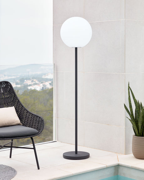 Dinesh Stehlampe aus schwarzem Stahl - ZEN ZONE Furniture