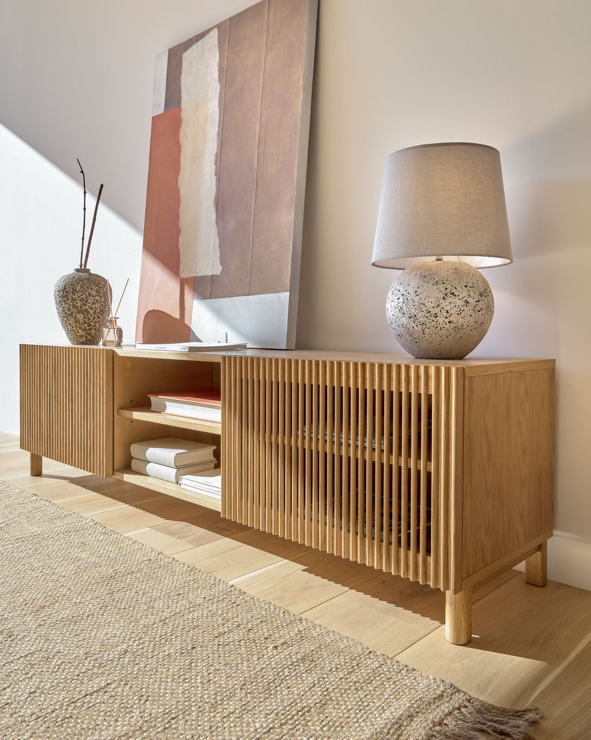 Beyla TV-Schrank 2 Türen aus massiver Eiche und Furnier 180 x 49,5 cm FSC 100% - ZEN ZONE Furniture