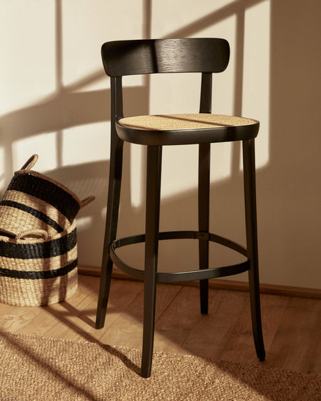 Romane Hocker aus Buchenholz mit schwarzem Finish, Eschenfurnier und Rattan Höhe 75 cm - ZEN ZONE Furniture