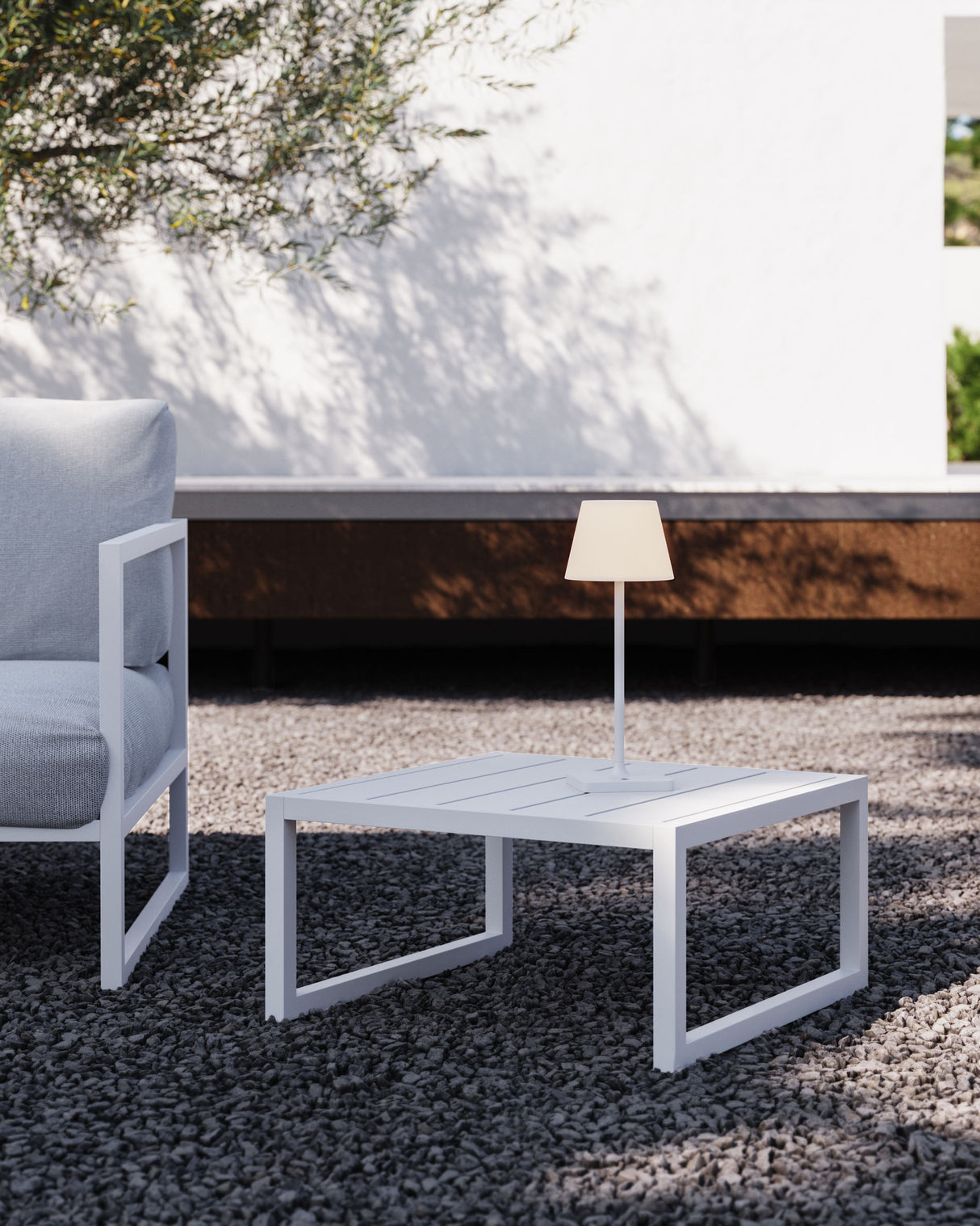Beistelltisch Comova 100% outdoor aus Aluminium weiß 60 x 60 cm - ZEN ZONE Furniture