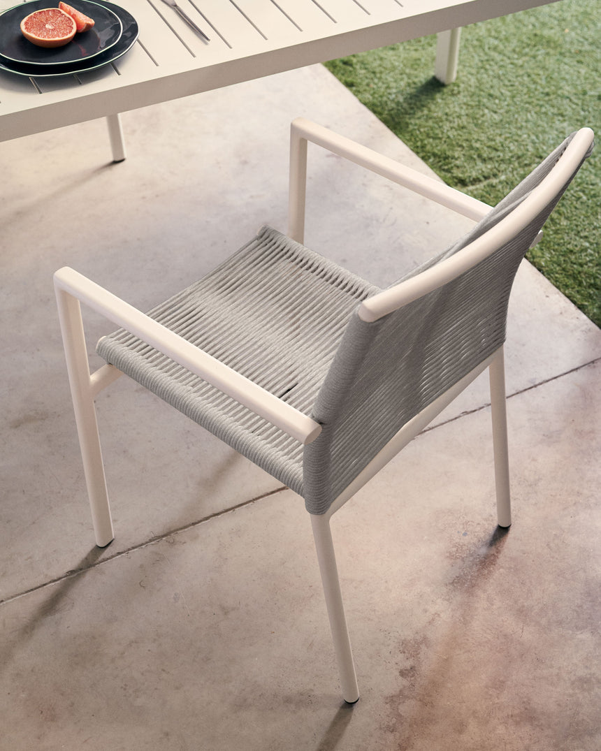 Culip stapelbarer Gartenstuhl aus Seil und Aluminium in Weiß - ZEN ZONE Furniture