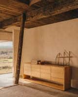 Alguema Sideboard 4 Türen mit Eichenfurnier und natürlichem Finish 200 x 74 cm - ZEN ZONE Furniture