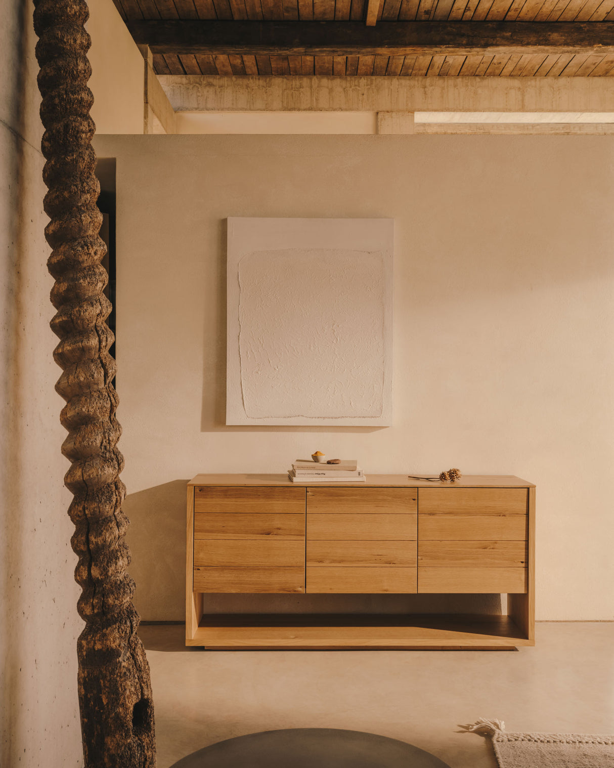 Alguema Sideboard 3 Türen mit Eichenfurnier und natürlichem Finish 151 x 74 cm - ZEN ZONE Furniture