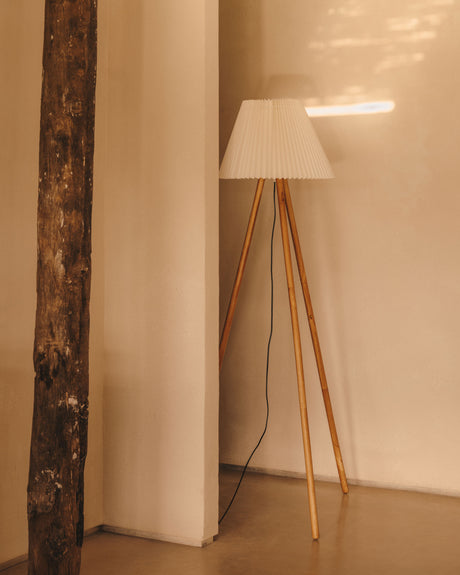 Benicarlo Stehlampe aus Kautschukholz mit natürlichem Finish und Beige - ZEN ZONE Furniture