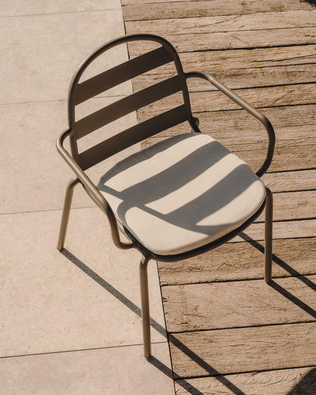 Joncols stapelbarer Gartenstuhl aus Aluminium mit Finish in Grün - ZEN ZONE Furniture