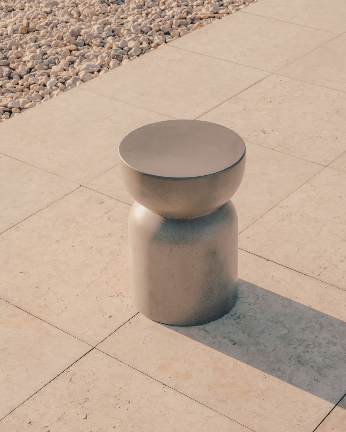 Garbet runder Beistelltisch aus Zement Ø 32 cm - ZEN ZONE Furniture