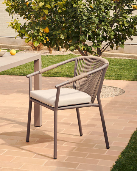 Xelida stapelbarer Gartenstuhl aus Aluminium und Seil braun - ZEN ZONE Furniture