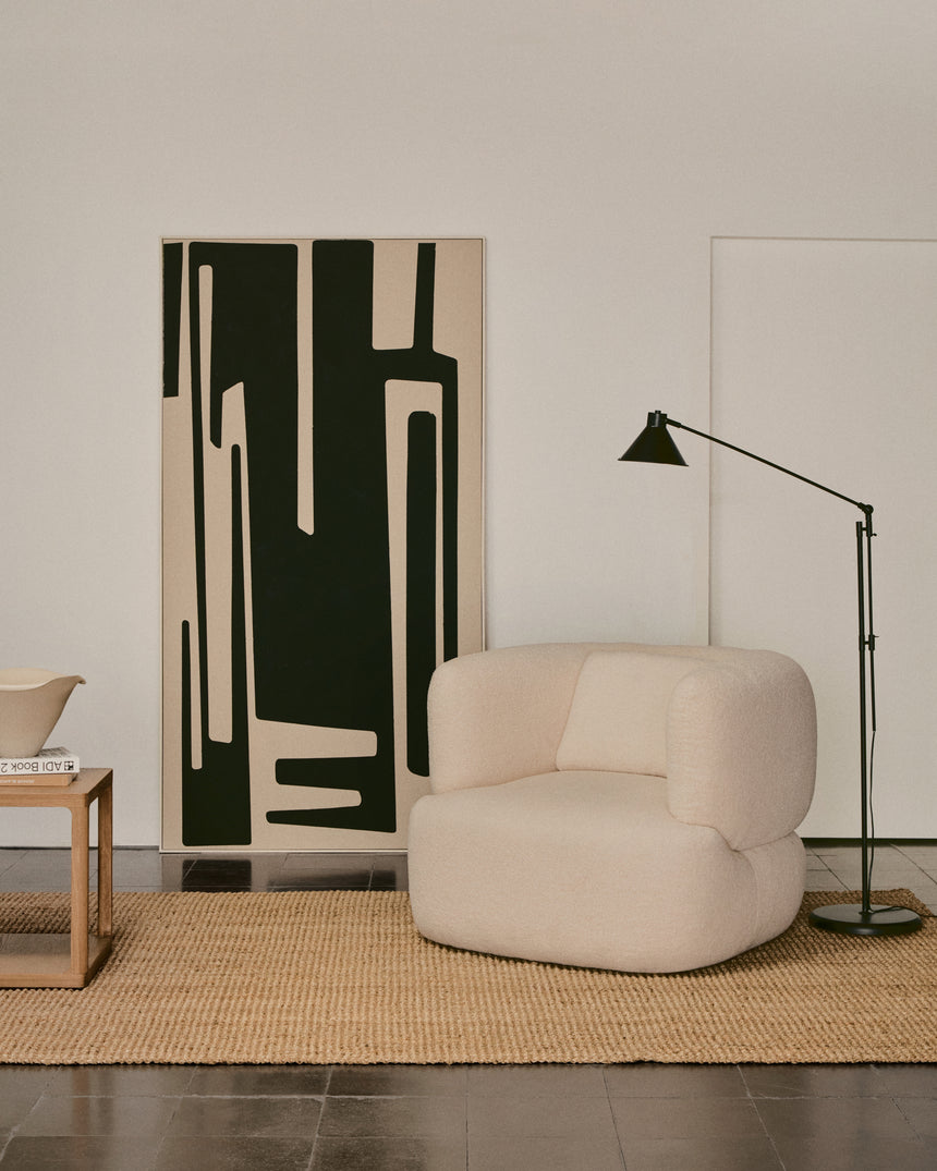 Martina Drehsessel mit Bouclé in Off-White mit Kissen - ZEN ZONE Furniture