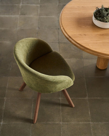 Marvin Drehstuhl mit grüner Chenille Beine aus massiver Buche mit Nussholzfinish - ZEN ZONE Furniture