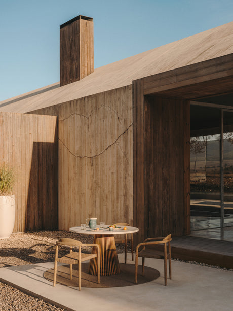 Alcaufar Outdoor Tisch rund aus massivem Teakholz und weißem Zement Ø 120 cm - ZEN ZONE Furniture