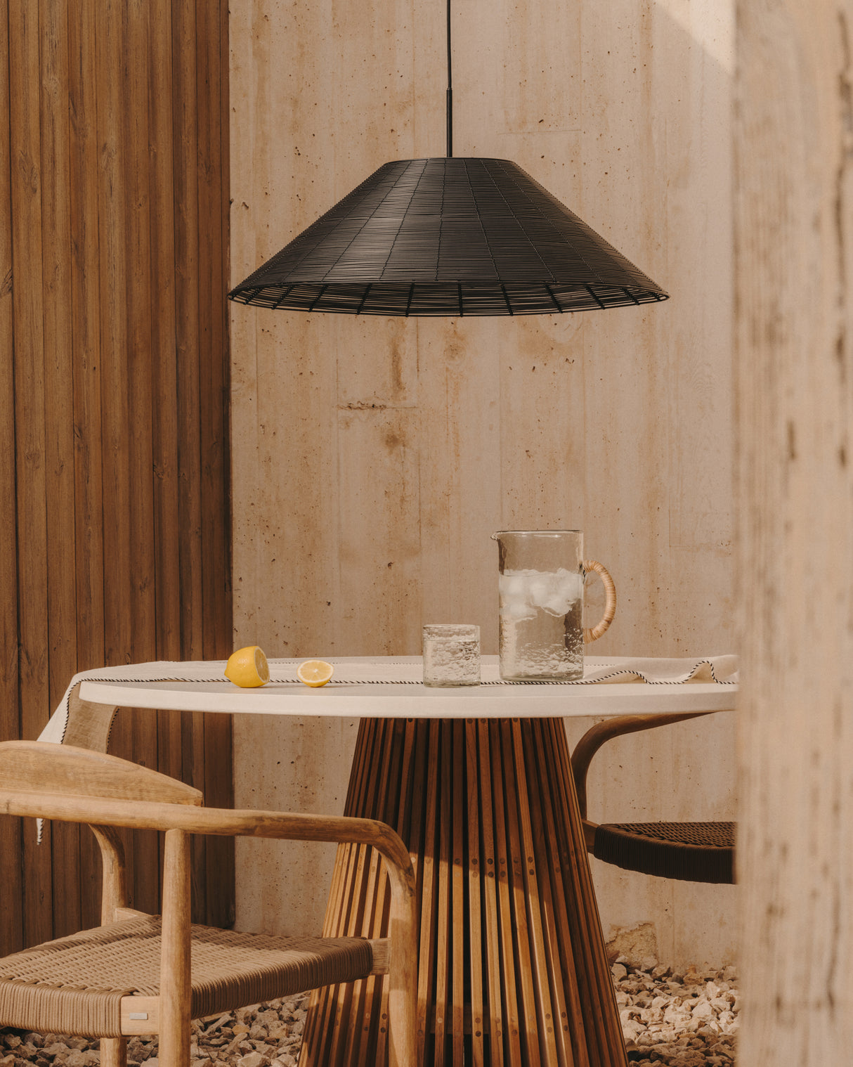 Saranella Schirm für Deckenlampe aus synthetischem Rattan schwarz Ø 70 cm - ZEN ZONE Furniture