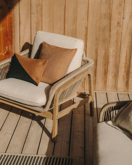 Vellana Set aus 3-Sitzer-Sofa, 2 Sesseln und Couchtisch aus massivem Akazienholz 100 % FSC - ZEN ZONE Furniture