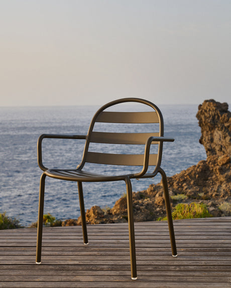 Joncols stapelbarer Gartenstuhl aus Aluminium mit Finish in Grau - ZEN ZONE Furniture