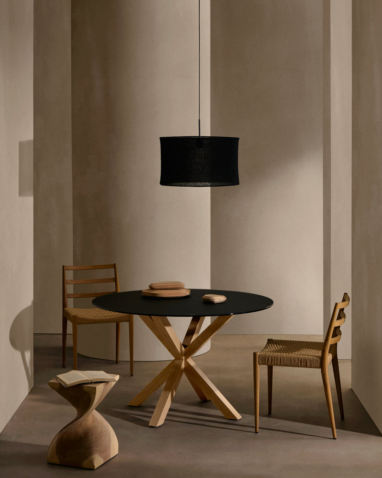 Analy Stuhl aus massiver Eiche mit natürlichem Finish und Sitz aus Seil FSC 100% - ZEN ZONE Furniture