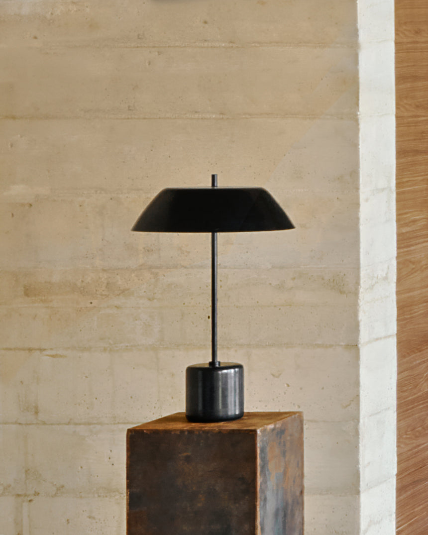 Tischleuchte Sayra aus schwarzem Marmor und Metall mit schwarzem Finish - ZEN ZONE Furniture