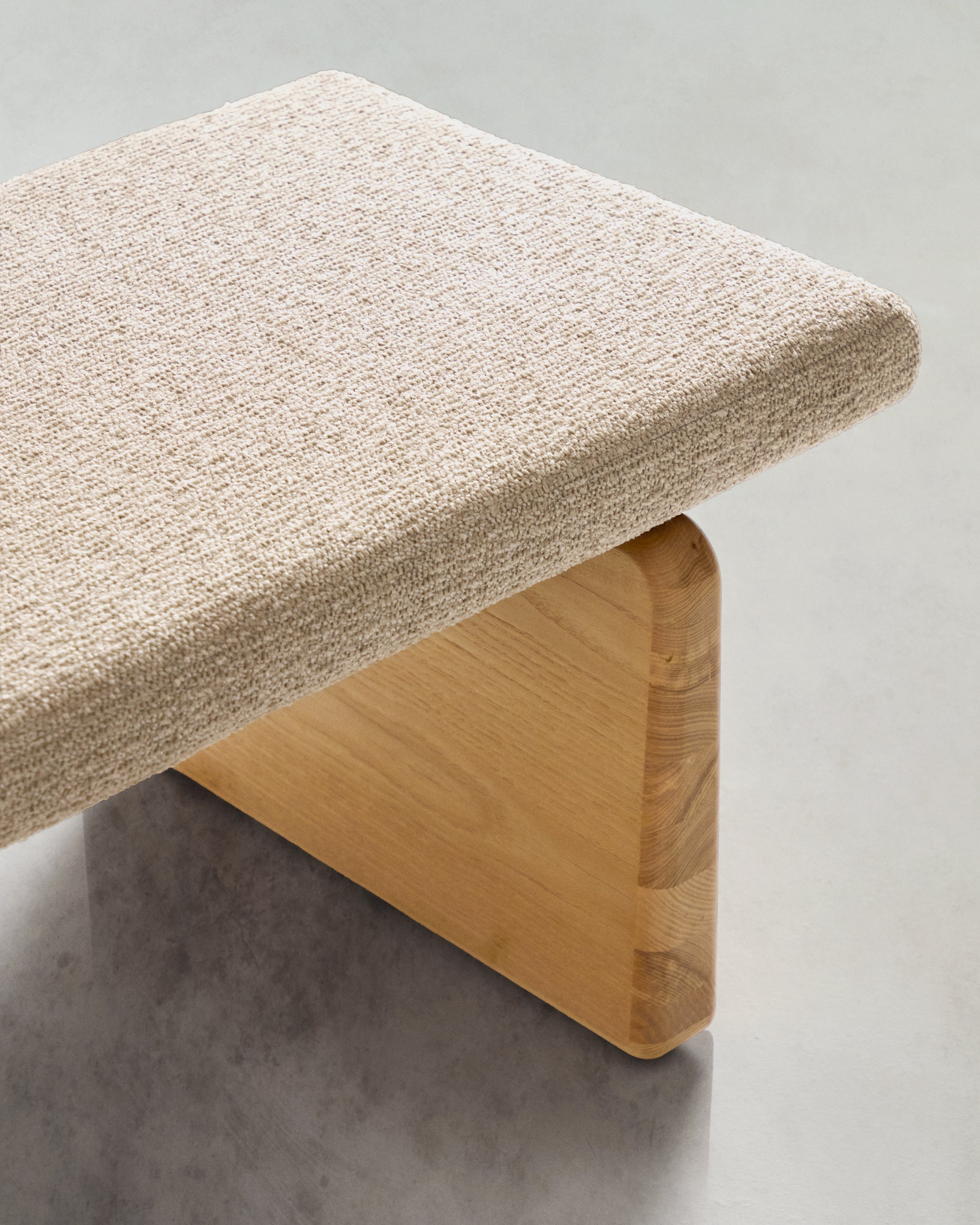 〆1/31 WHITE_WOOD_BENCH #3 Upholstered bench Topaz beige chenille and solid ash wood with natural