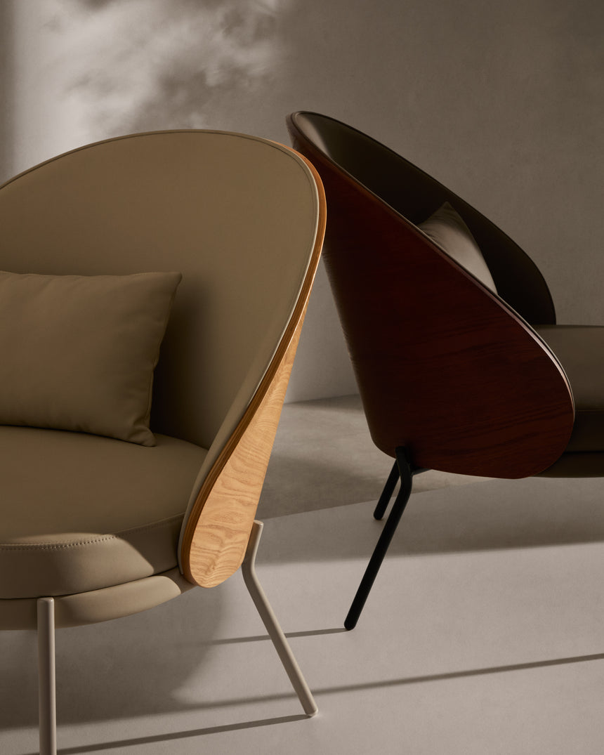 Eamy Sessel aus beigefarbenem Kunstleder, Eschenfurnier in Nussbaum-Finish mit Metall in B - ZEN ZONE Furniture