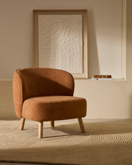 Sessel Ulit aus terrakottafarbener Chenille und Beinen aus massivem Buchenholz mit natürlichem Finish - ZEN ZONE Furniture