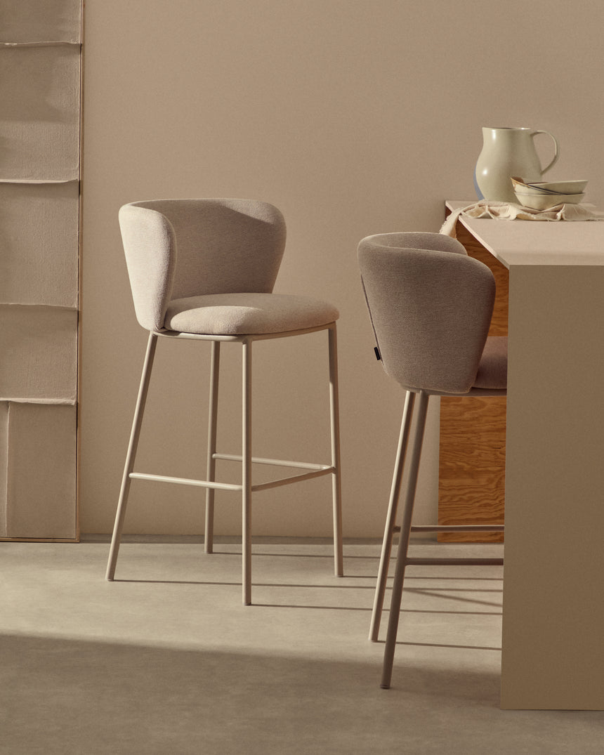 Hocker Ciselia aus beigefarbenem Chenille und beigefarbenem Stahl Höhe 65 cm FSC Mix Credit - ZEN ZONE Furniture
