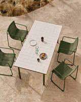 Outdoor-Tisch Maurina aus grün verzinktem Stahl mit Kacheln  in der Farbe Écru 182 x 91 cm - ZEN ZONE Furniture