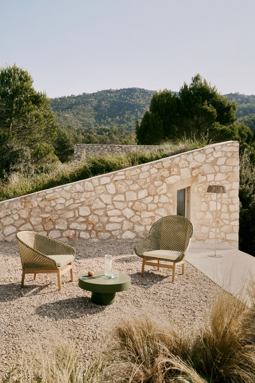 Sessel Olbia mit hoher Rückenlehne aus synthetischem Rattan und massivem Teakholz FSC 100 % - ZEN ZONE Furniture