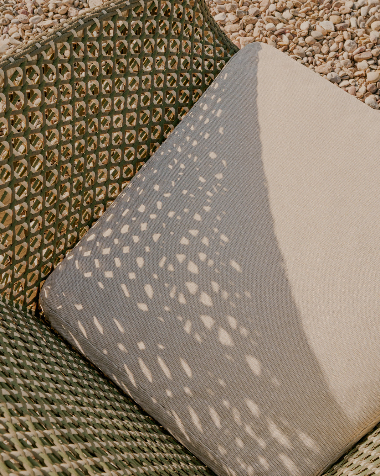 Sessel Olbia aus synthetischem Rattan und massivem Teakholz FSC 100 %