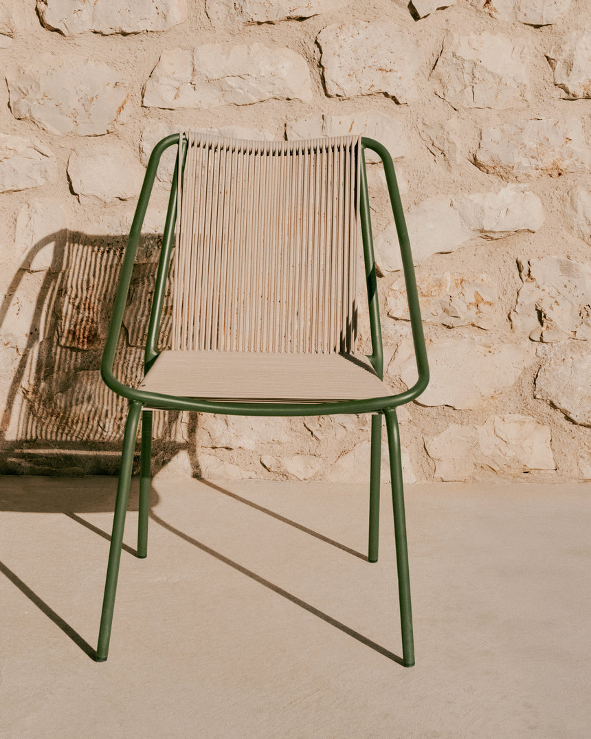 Outdoor-Stuhl Zivia aus écrufarbenem Seil und grün verzinktem Stahl - ZEN ZONE Furniture