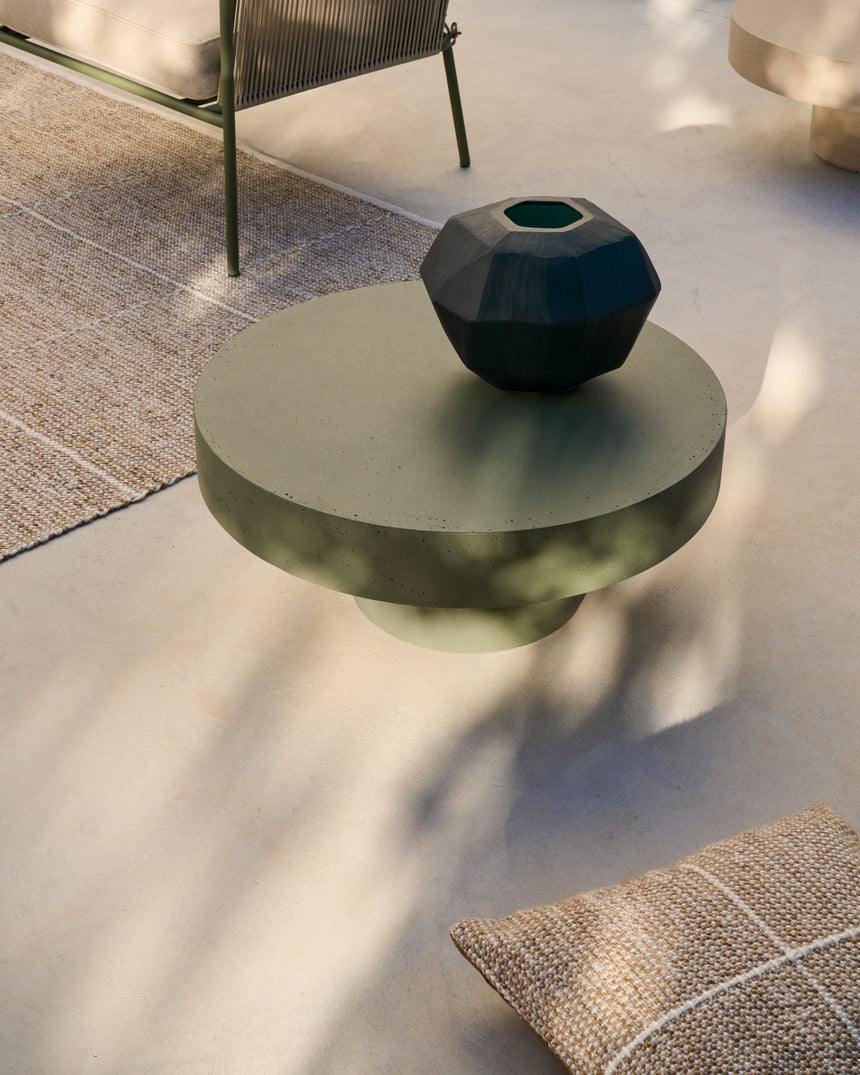 Couchtisch Aiguablava aus Zement in Grün Ø 66 cm - ZEN ZONE Furniture