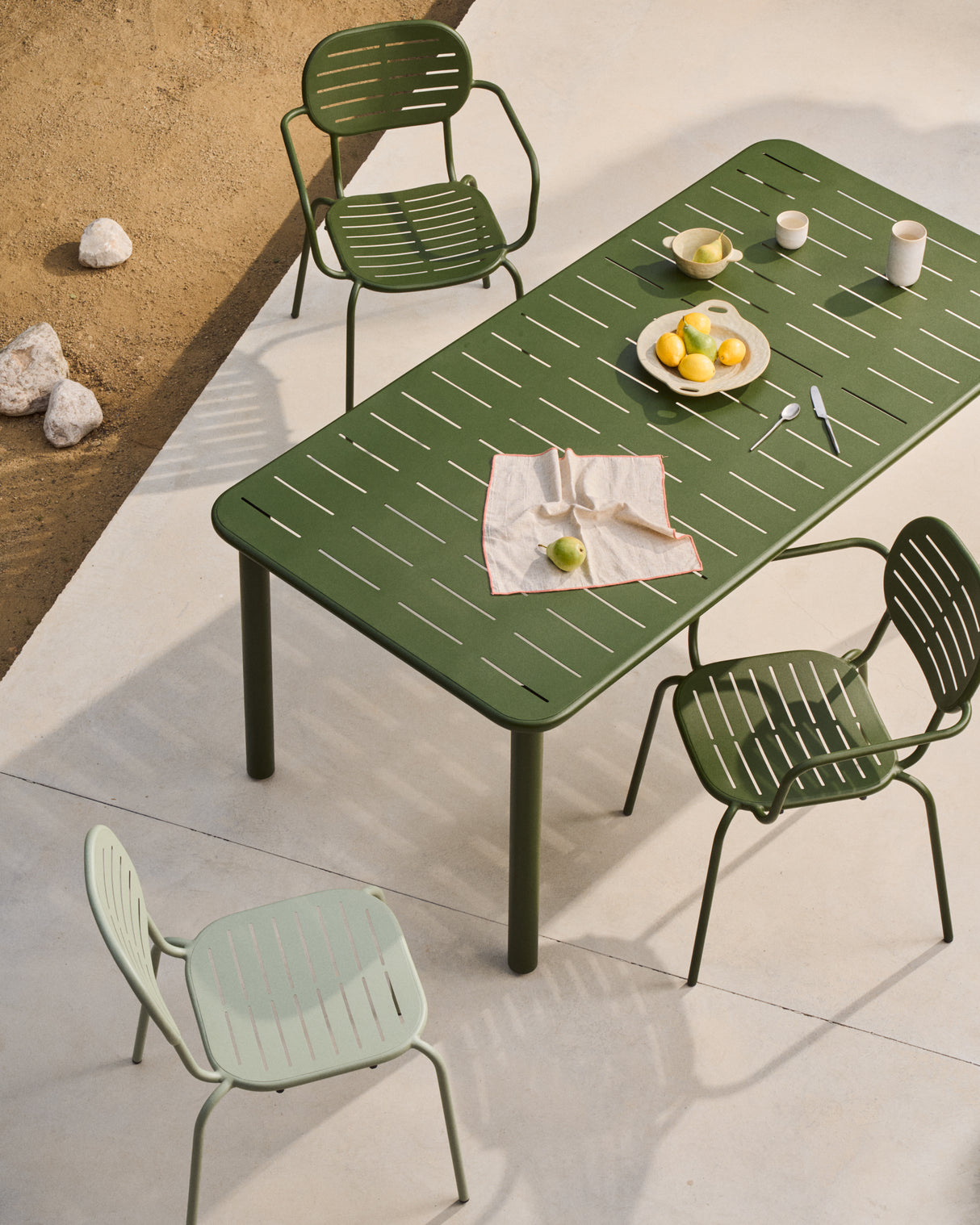 Outdoor-Tisch Brai aus grün verzinktem Stahl 180 x 90 cm