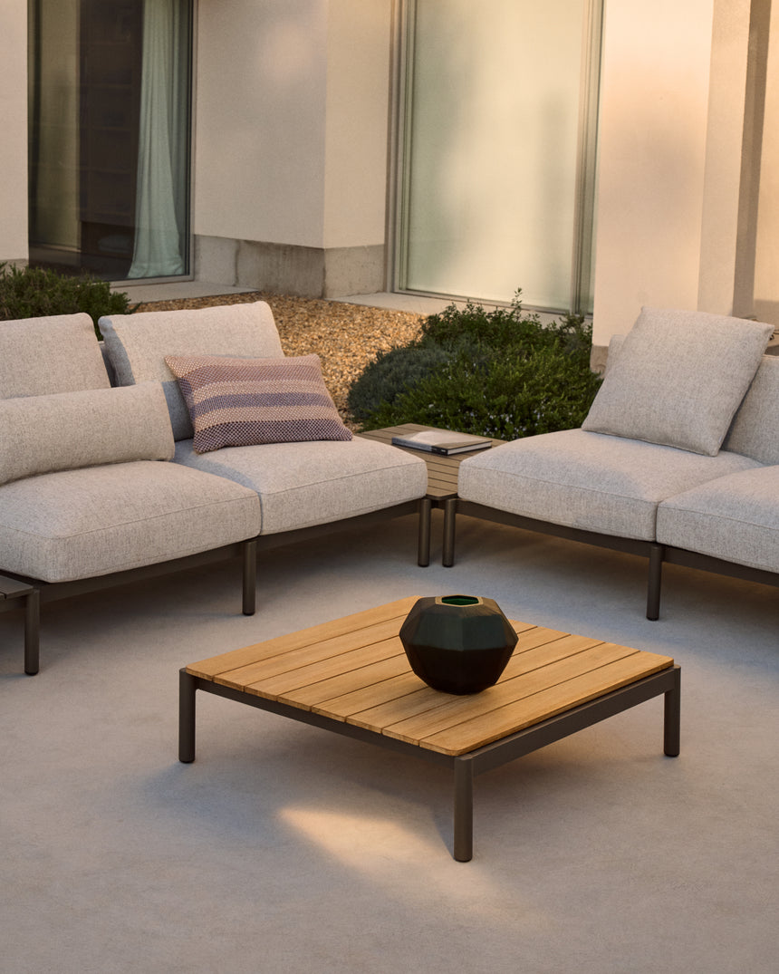 Couchtisch Sorells aus grünem Aluminium und Teakholz 89 x 91 cm FSC 100% - ZEN ZONE Furniture