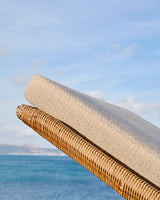 Sonnenliege Galea aus massivem Teakholz und synthetischem Rattan FSC 100% - ZEN ZONE Furniture